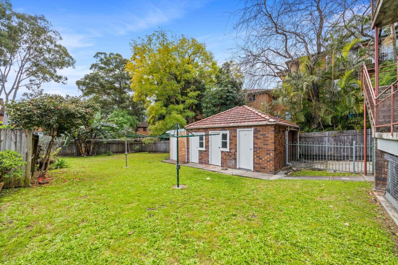 Burwood New 2 Bedroom 2 Bathroom Apartment Sydney Buitenkant foto