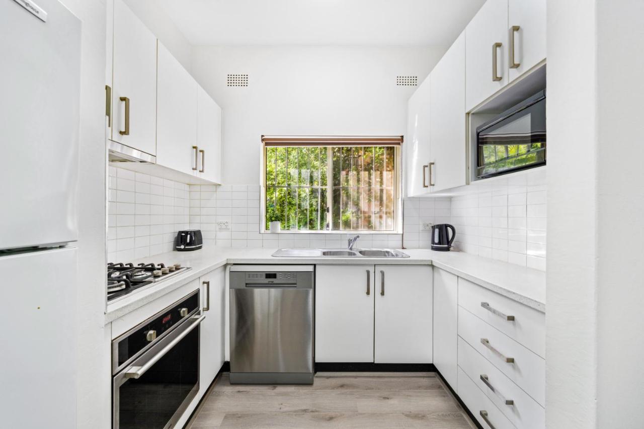 Burwood New 2 Bedroom 2 Bathroom Apartment Sydney Buitenkant foto