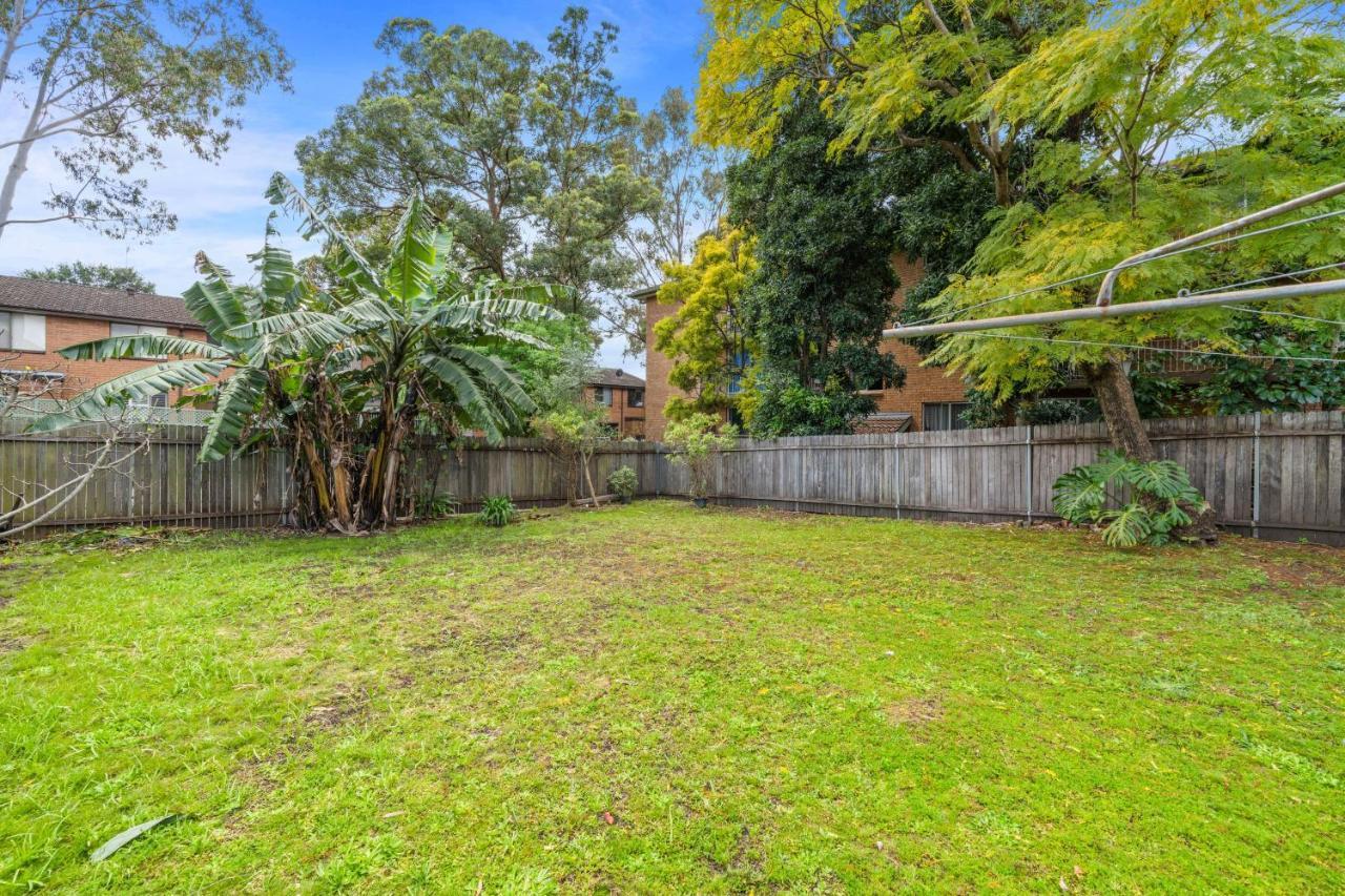 Burwood New 2 Bedroom 2 Bathroom Apartment Sydney Buitenkant foto