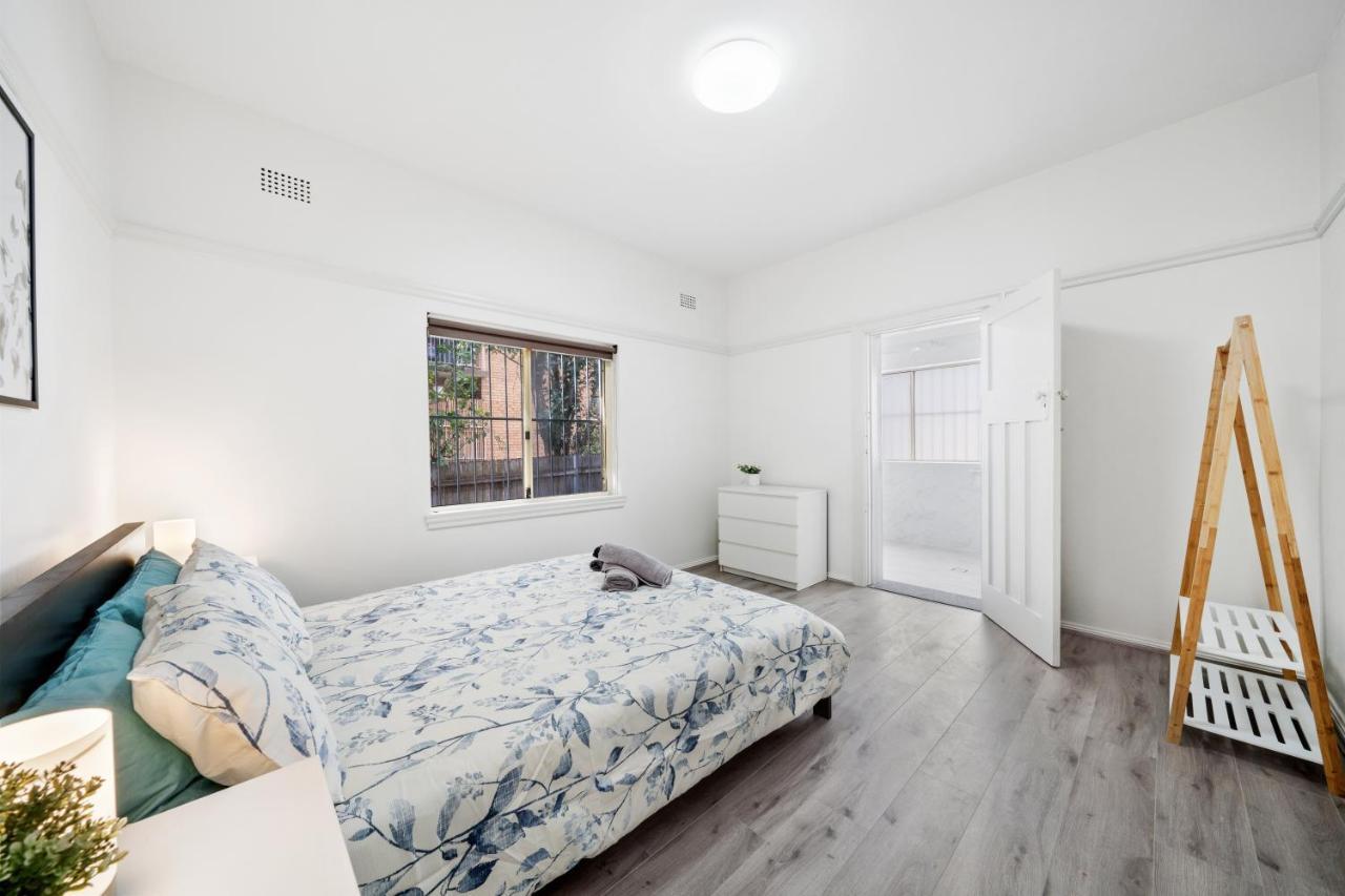 Burwood New 2 Bedroom 2 Bathroom Apartment Sydney Buitenkant foto